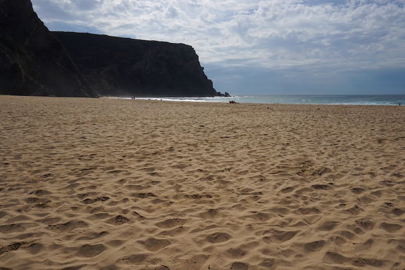 Praia da Murração, conocida como la joya vicentina. Foto Randomtrip